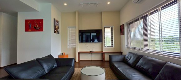 4 chambres house à louer à Pattaya, Chonburi, Eastern Thailand, Thailand № 60194 11