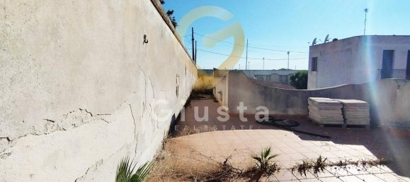 14 rooms House in Brindisi, Italy No. 143661 17