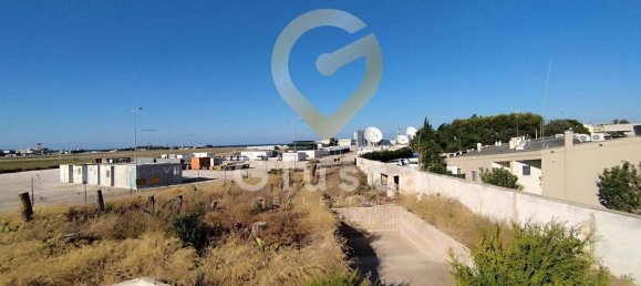 14 rooms House in Brindisi, Italy No. 143661 5