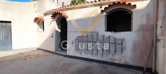 14 rooms House in Brindisi, Italy No. 143661 21