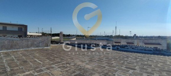 14 rooms House in Brindisi, Italy No. 143661 18