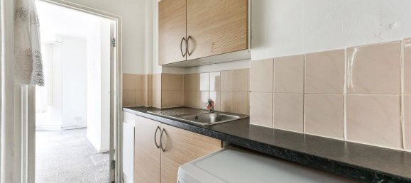 Studio in Hounslow, United Kingdom No. 9871 5