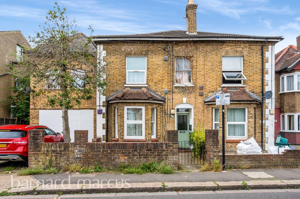 Studio in Hounslow, United Kingdom No. 9871