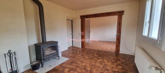 4 bedrooms House in Montcresson, France No. 53051 2