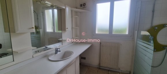 4 bedrooms House in Montcresson, France No. 53051 9