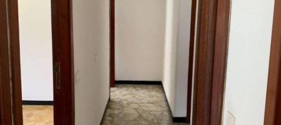 5غرفة شقة في Chiavari, Italy رقم 37001 12