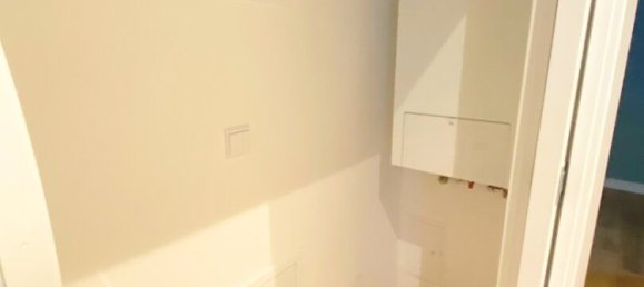 57m² Commercial property in Rudolfsheim-Funfhaus, Austria No. 132056 4