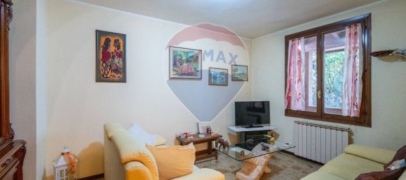 3 bedrooms House in Langhirano, Italy No. 358206 12