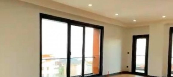 Villa 6+2 in Istanbul, Turkey No. 24710 8