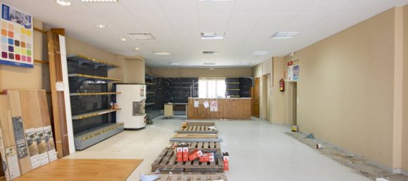 226m² Commercial property in Mahon, Spain No. 10321 2