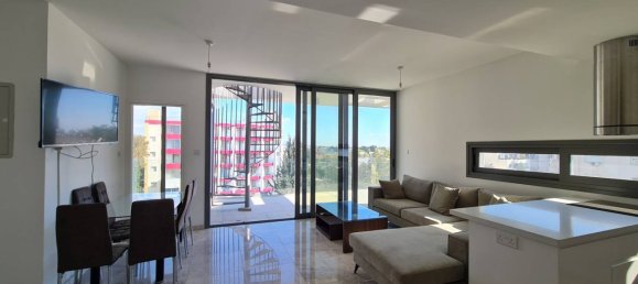 3 bedrooms Apartment in Limassol, Cyprus No. 821 7