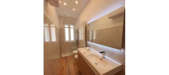 Apartamento de 3 habitaciónes en Rapallo, Italy No. 252944 4