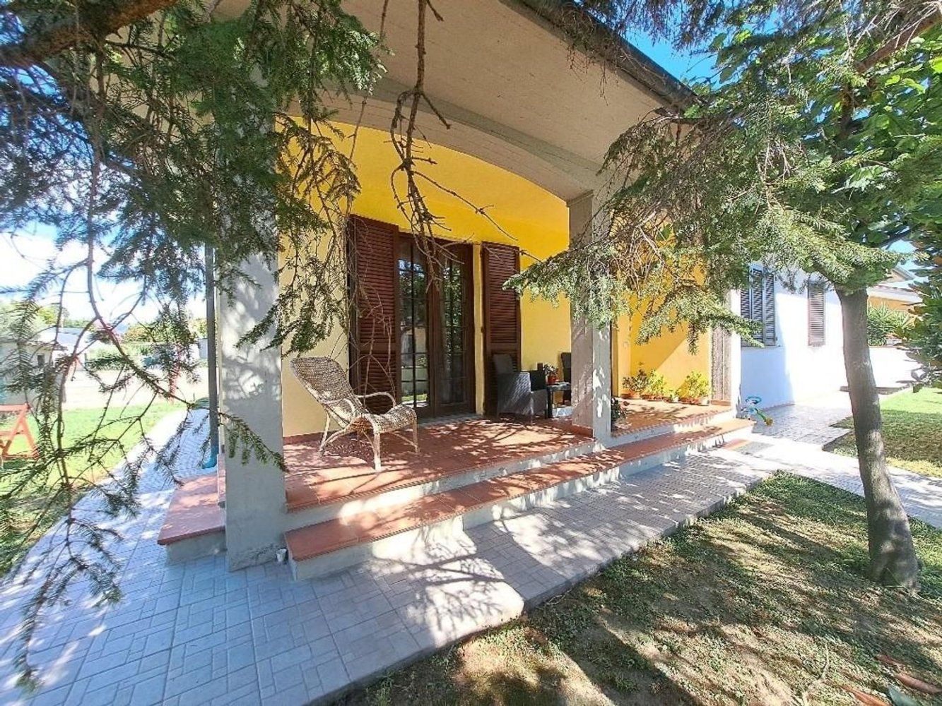 Вилла с 7 комнатами в Пиза, Италия № 221641