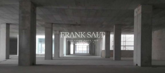 Bureau à Balzan, Malta 2500m² No. 11914 8