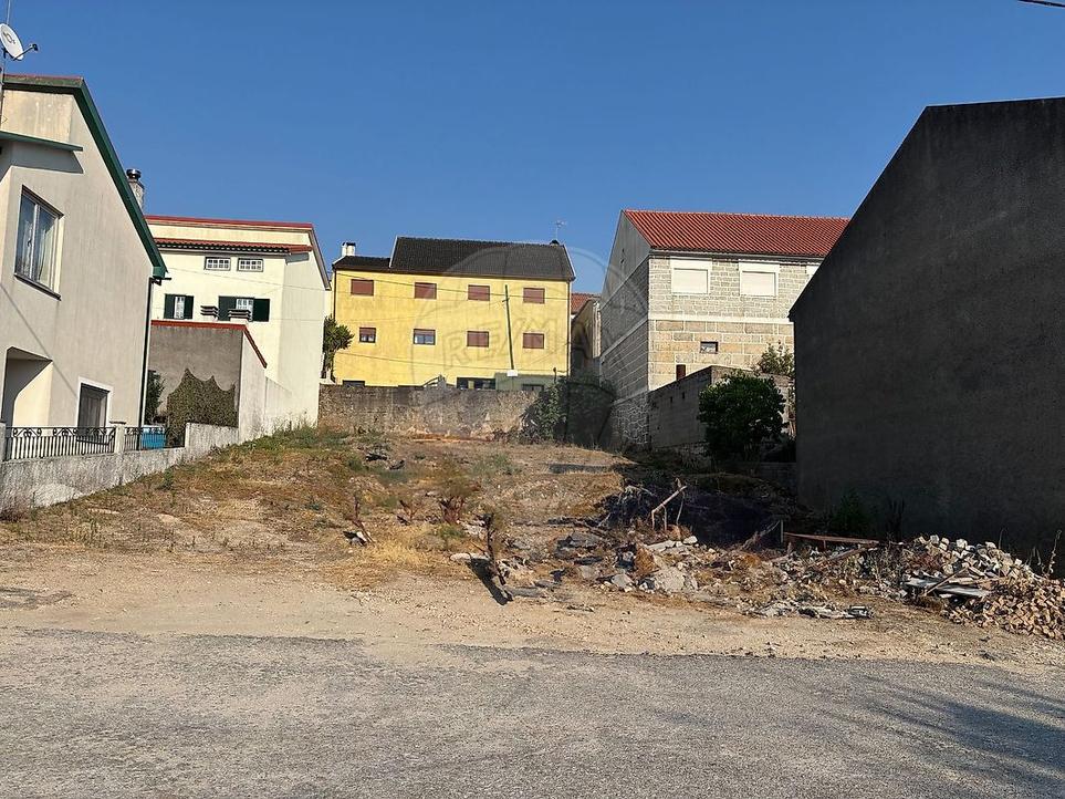  Land in Aguiar da Beira, Portugal No. 250141