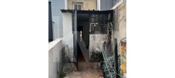 9 bedrooms Building in Lisbon, Portugal No. 80391 11