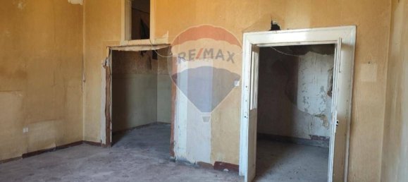 2 bedrooms Apartment in Naples, Italy No. 315582 17