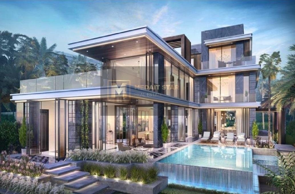 7 bedrooms Villa in Dubai, UAE No. 4676