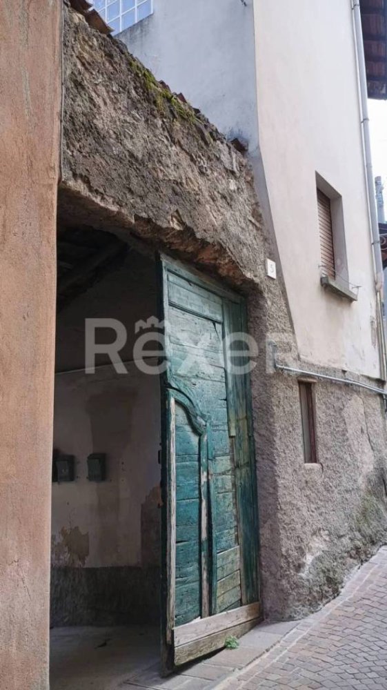 1 bedroom Apartment in Canzo, Italy No. 264865