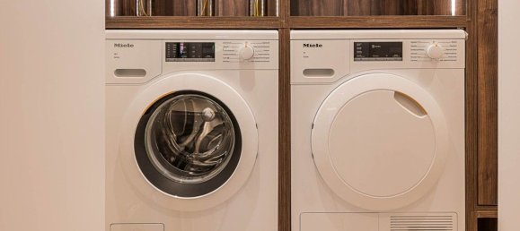 3 bedrooms Apartment in Estepona, Spain No. 132071 10