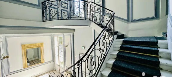 1 bedroom Apartment in Chartres, France No. 321913 2