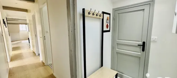 1 bedroom Apartment in Chartres, France No. 321913 4