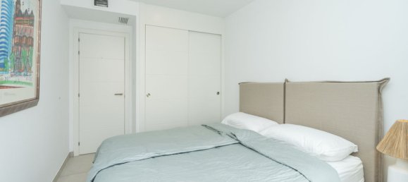 3 bedrooms Penthouse in Marbella, Spain No. 128964 17