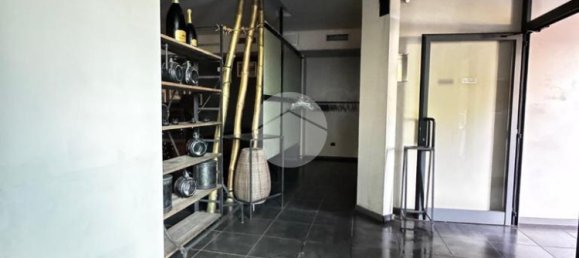 Imóvel comercial de 4 divisões em Grassobbio, Italy N.º 282212 8