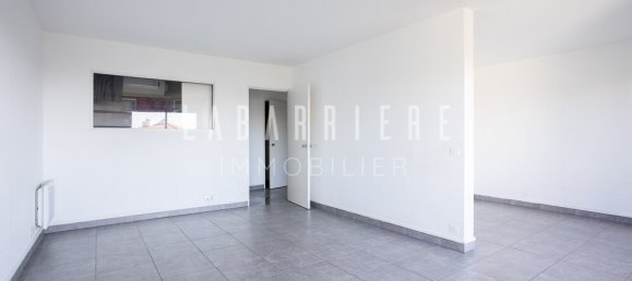 1 bedroom Apartment in Biarritz, France No. 96050 12