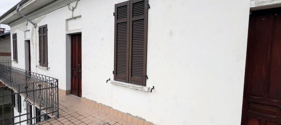 5 rooms House in Bellinzago Novarese, Italy No. 82864 42