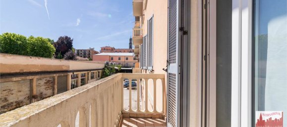 1 chambre Propriété commerciale à Varese, Italy No. 374171 21