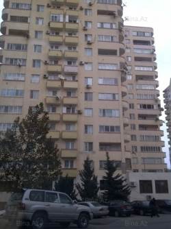 3 bedrooms Apartment in Baku, Azerbaijan No. 537
