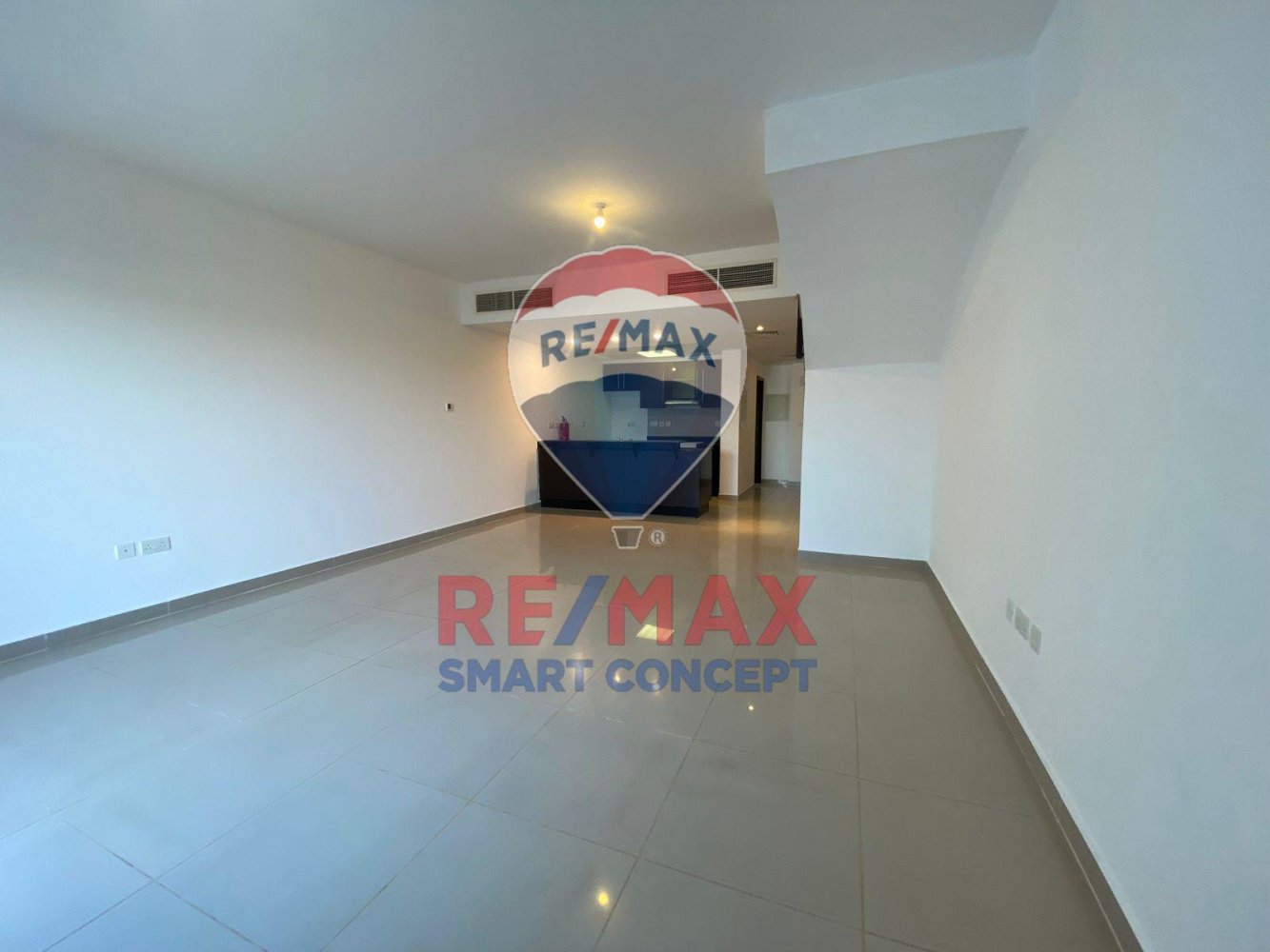 2 bedrooms Villa in Al Reef, UAE No. 39439