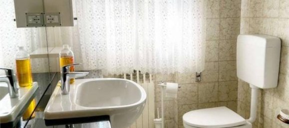 8-salle Villa à Padua, Italy No. 26078 11