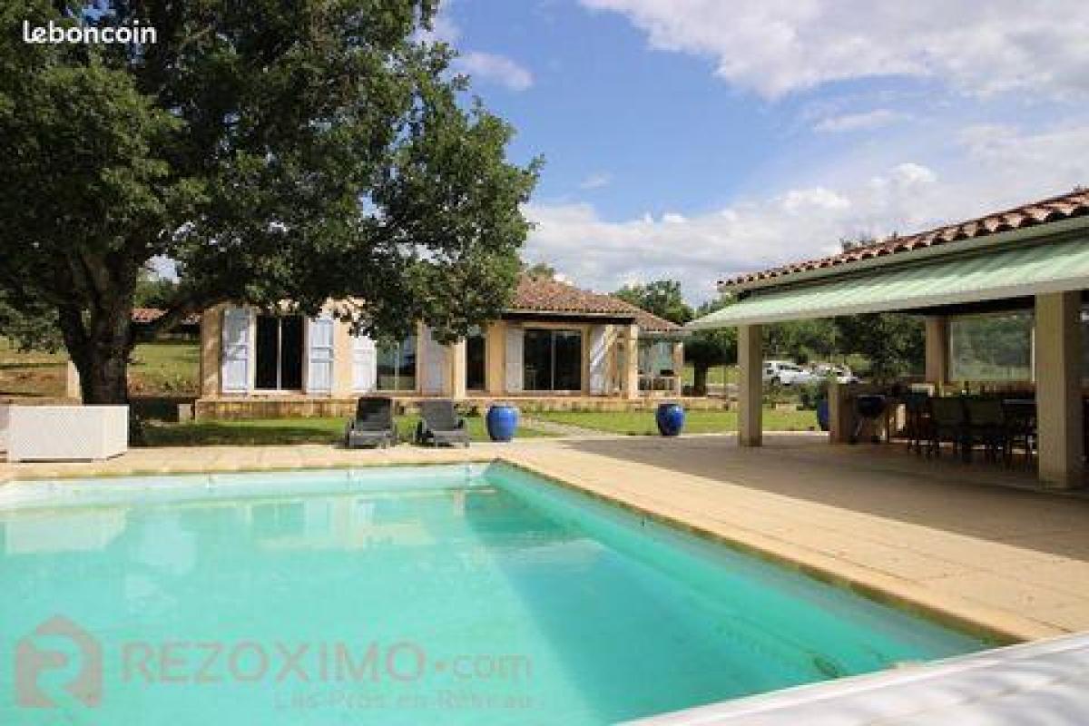 5 غرف نوم منزل في Rians, France رقم 6171