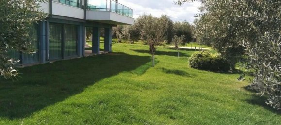 7 bedrooms Villa in Loutraki, Greece No. 6009 3