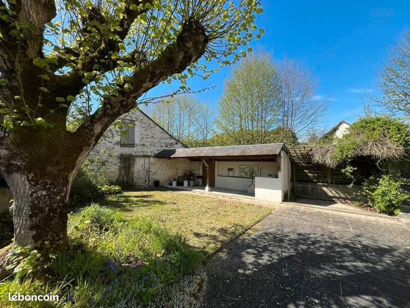 3 bedrooms House in Ligueil, France No. 282092