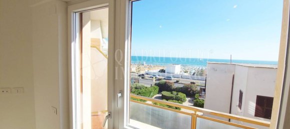 1 bedroom Apartment in Rome, Italy No. 273653 13