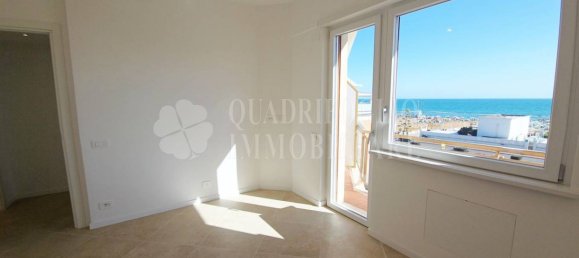 1 bedroom Apartment in Rome, Italy No. 273653 12