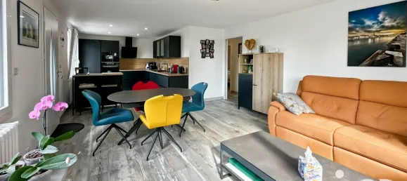 3 bedrooms House in Yonne, France No. 321721 2