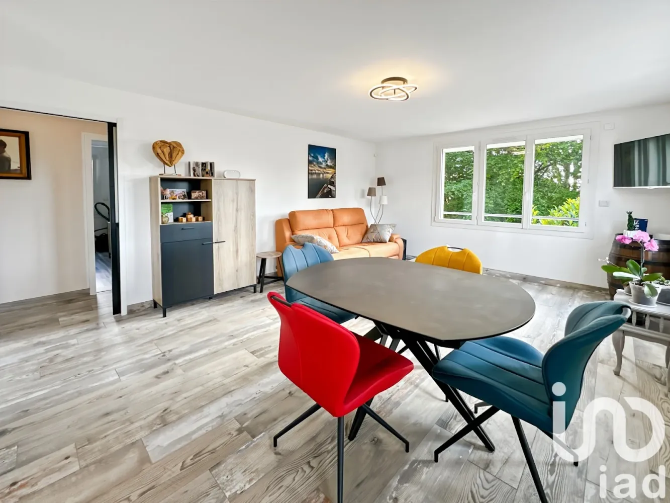 3 bedrooms House in Yonne, France No. 321721