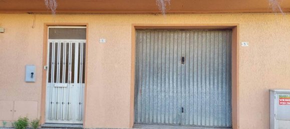 5 rooms Apartment in Mogoro, Italy No. 24882 4