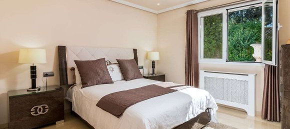 5 Schlafzimmer Haus in Estepona, Spain, Nr. 107749 26