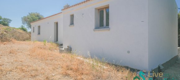 Дом с 4 спальнями в Лурас, Италия № 340771 8