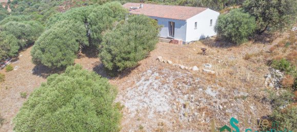 Дом с 4 спальнями в Лурас, Италия № 340771 5