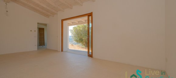 Дом с 4 спальнями в Лурас, Италия № 340771 25