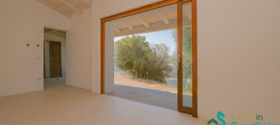 Дом с 4 спальнями в Лурас, Италия № 340771 12