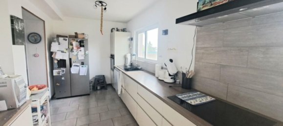 4 Schlafzimmer Haus in Vendome, France, Nr. 210570 8