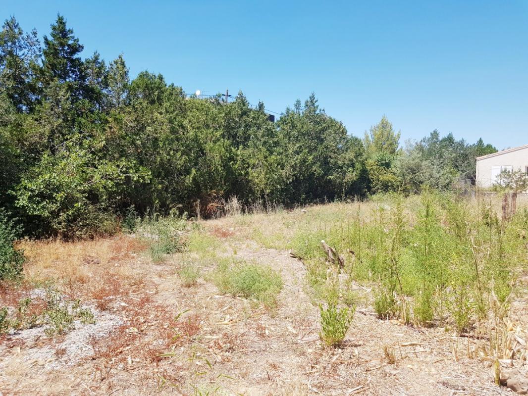  Land in Beziers, France No. 122706