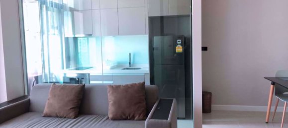 1 bedroom Condo in Khlong Toei, Thailand No. 10241 3